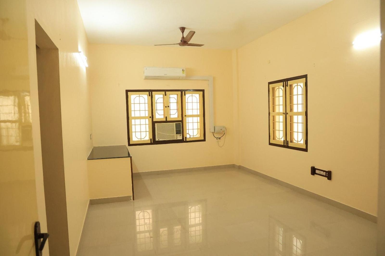 ולורה Official Sripuram Golden Temple Guest House מראה חיצוני תמונה