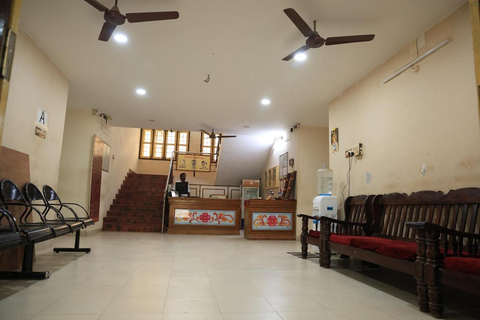 ולורה Official Sripuram Golden Temple Guest House מראה חיצוני תמונה
